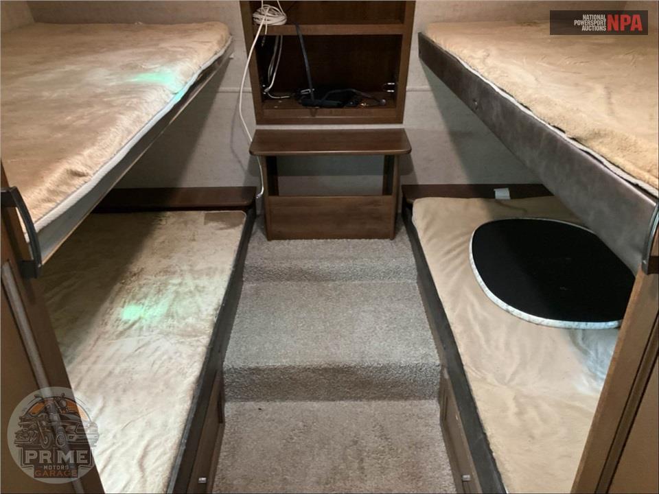2017 Highland Ridge Rv M-295FBH - LIGHT FIFTH WHEEL SERIES — фото 14