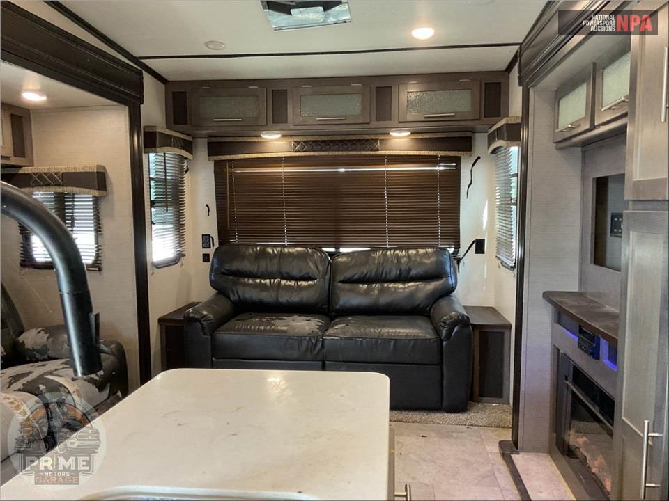 2019 Crossroads Rv M-29 SI - CRUISER AIRE FIFTH WHEEL SERIES — фото 7