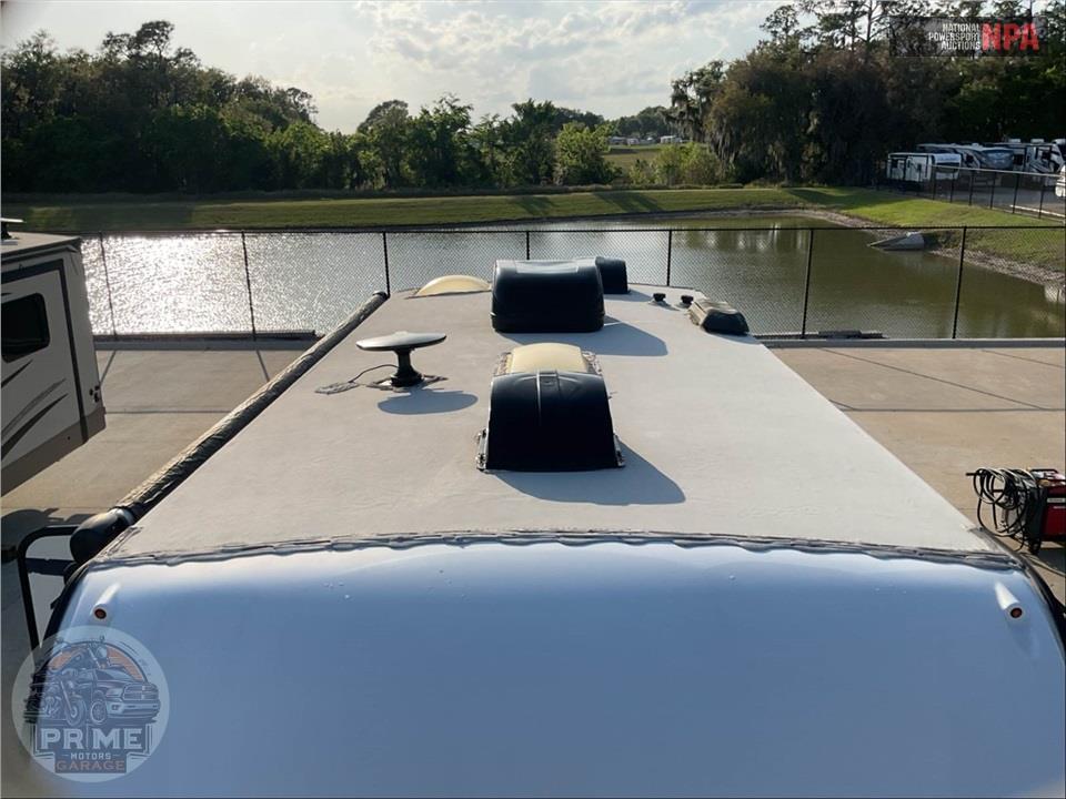 2019 Kodiak By Dutchmen M-201QB - ULTRA LITE SERIES — фото 21
