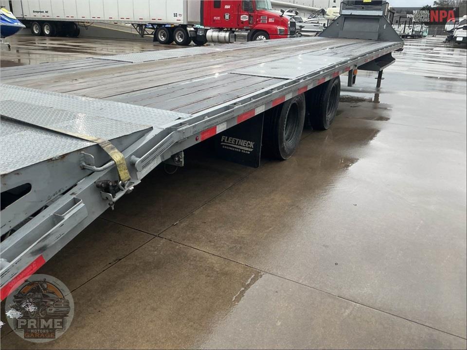2022 Diamond C Trailers FMAX212 — фото 15
