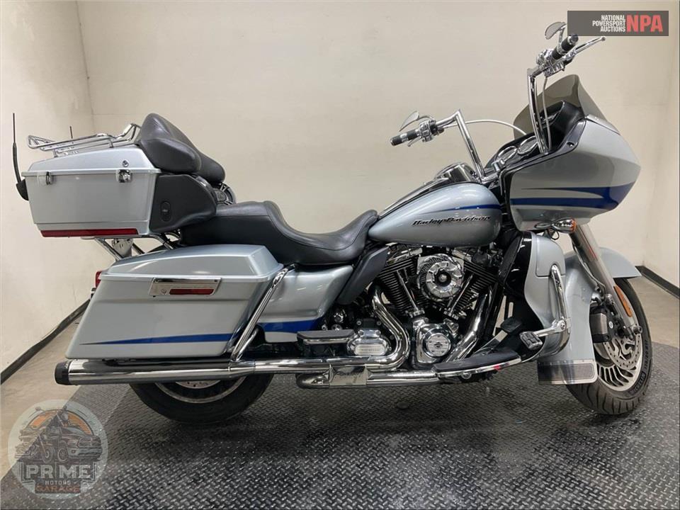 2011 Harley-Davidson FLTRU ROAD GLIDE ULTRA — фото 1