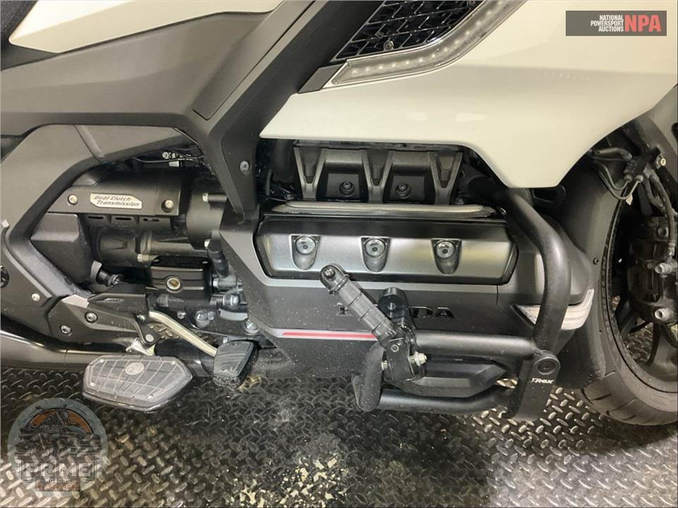 2024 Honda GL1800D GOLDWING TOUR DCT — фото 6