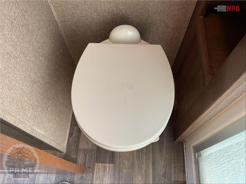 2017 Keystone Rv M-3661 RL MONTANA FIFTH WHEEL SERIES — фото 15