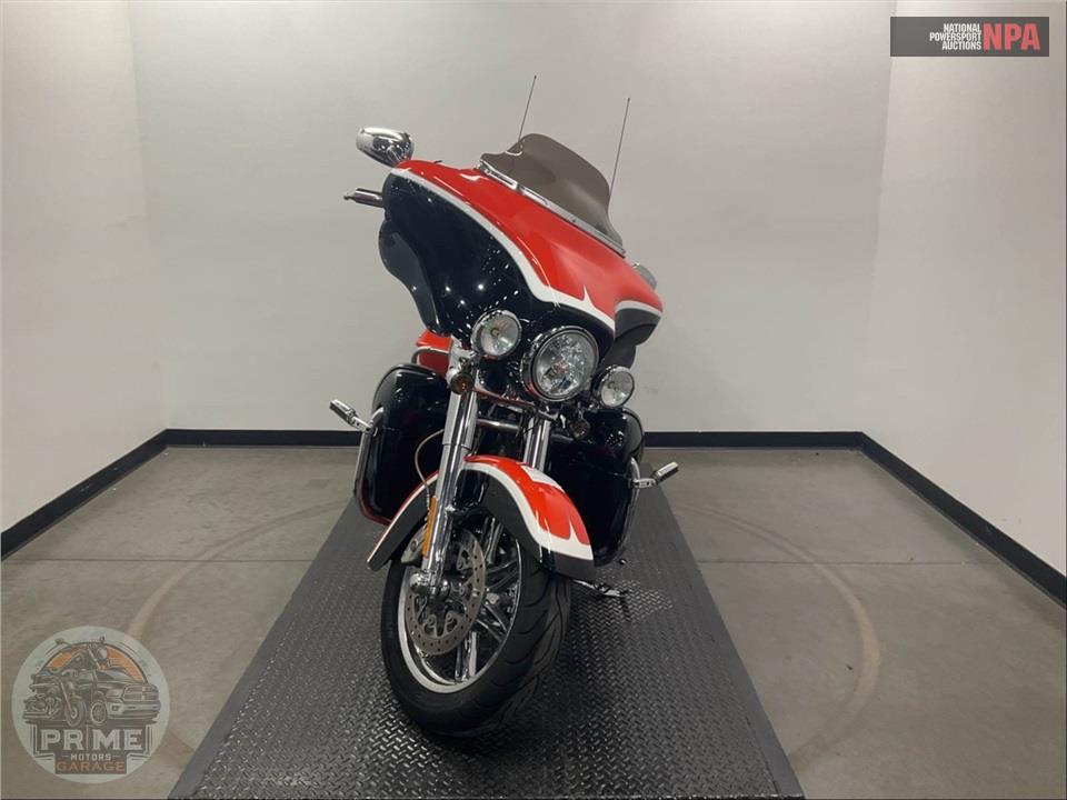 2012 Harley-Davidson FLHTCUSE7 SCREAMIN EAGLE — фото 2