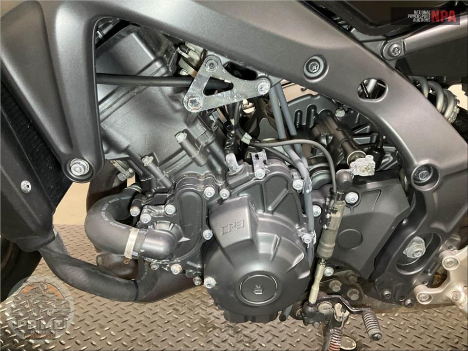2022 Yamaha MT-09 — фото 7