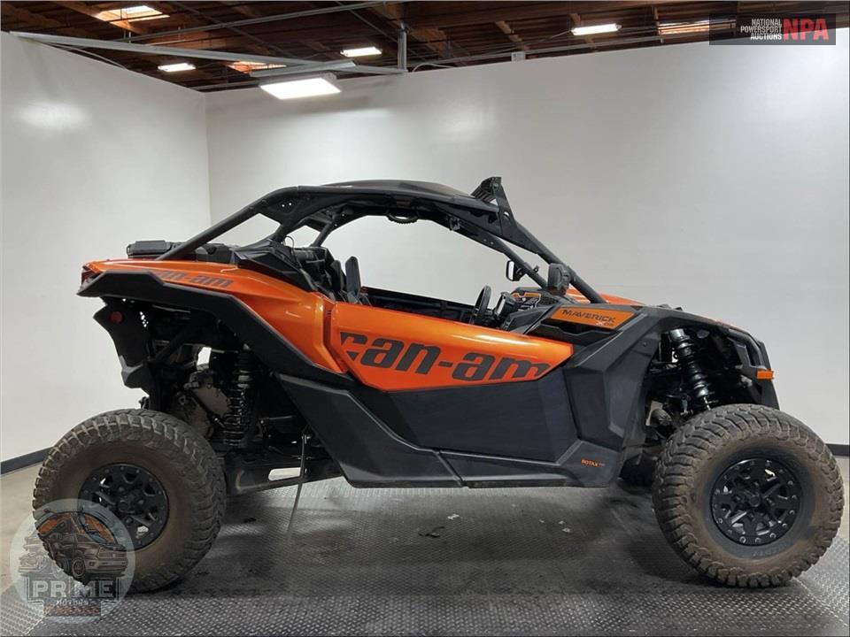2019 Can-Am MAVERICK X3 X DS TURBO R — фото 1