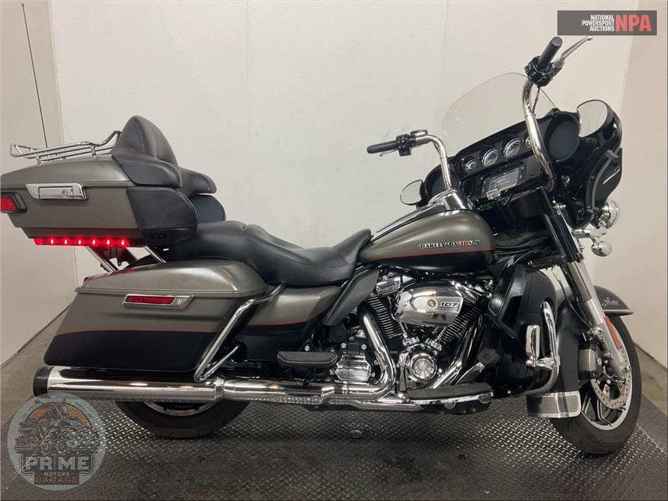 2018 Harley-Davidson FLHTK ULTRA LIMITED — фото 1