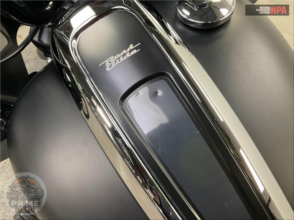2022 Harley-Davidson FLTRXS ROAD GLIDE SPECIAL — фото 14