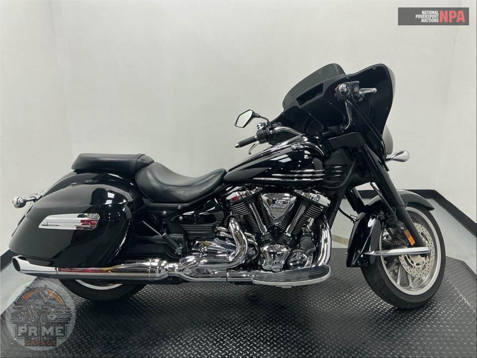 2010 Yamaha XV19CTSZB/C STRTLNR DLX — фото 1