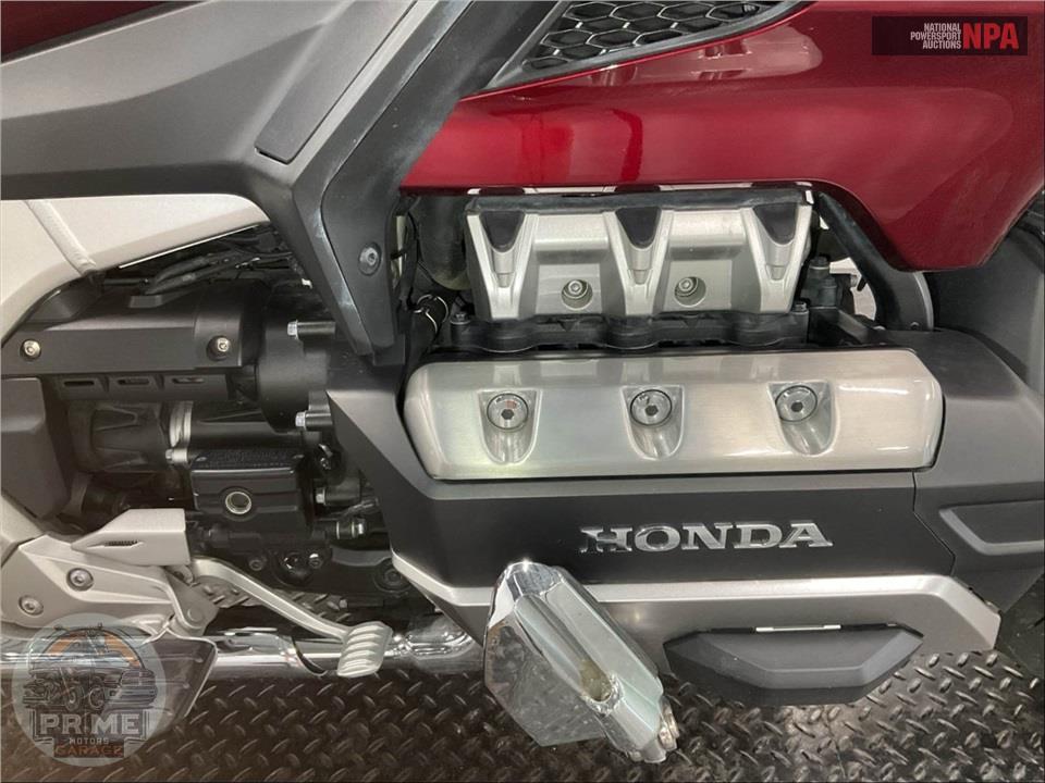 2023 Honda GL1800 GOLDWING TOUR — фото 6