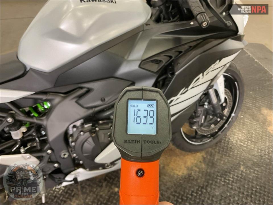 2025 Kawasaki ZX400SSFAL NINJA ZX-4RR (ABS) — фото 8