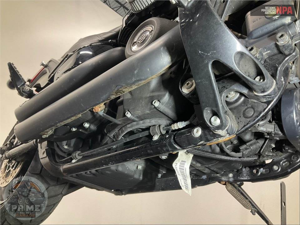 2021 Harley-Davidson FXFBS FAT BOB 114 — фото 12