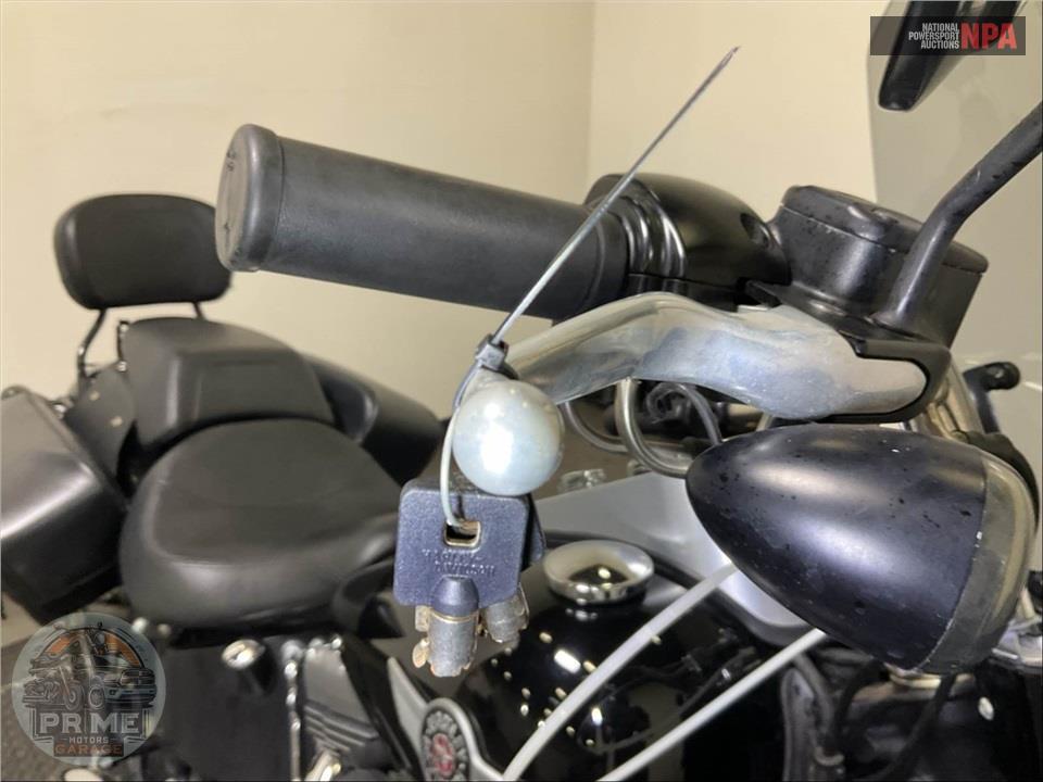 2015 Harley-Davidson FLSTFB FAT BOY LO — фото 11