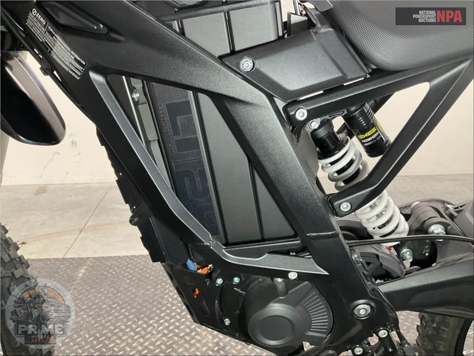 2026 Zero Motorcycles XB — фото 7