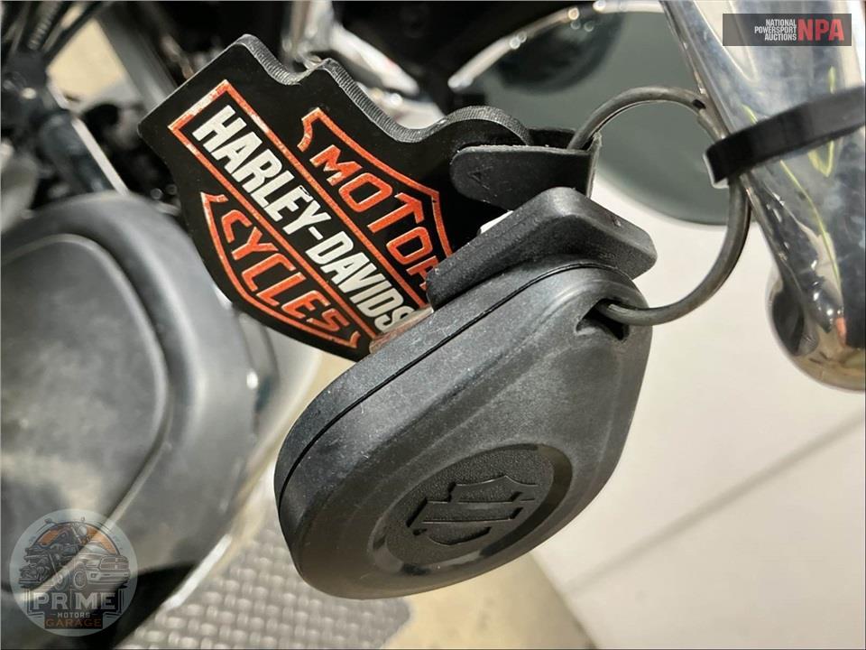 2024 Harley-Davidson FLHTCUTG TRI GLIDE ULTRA CLASSIC — фото 11