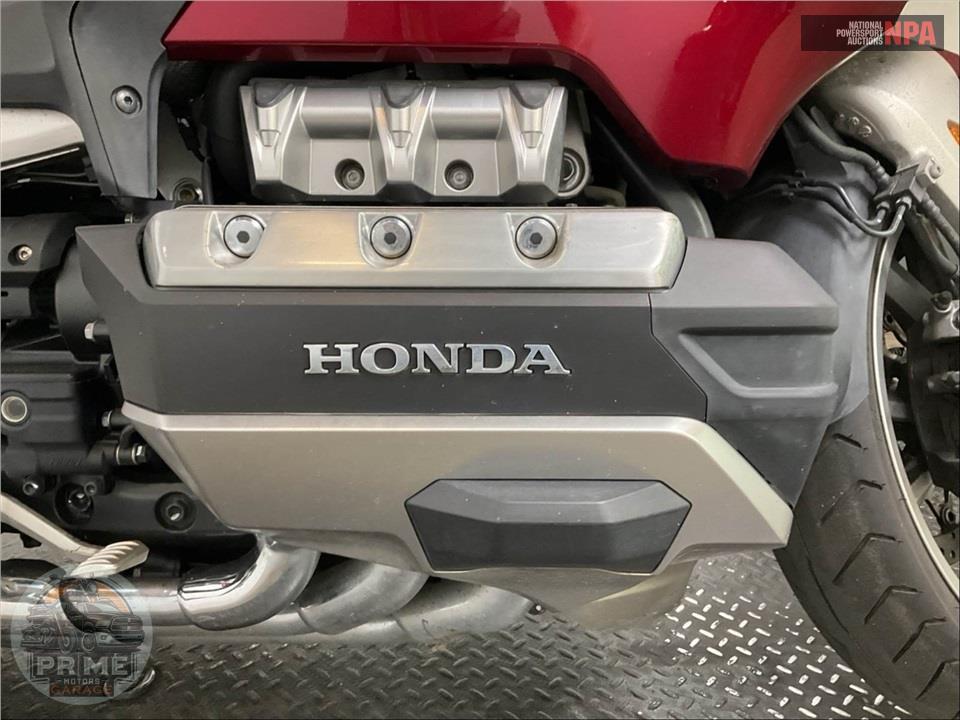 2018 Honda GL1800D GOLDWING TOUR DCT (RED) — фото 6