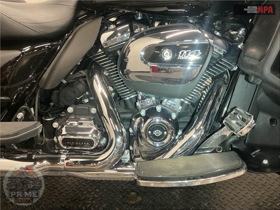 2019 Harley-Davidson FLTRU ROAD GLIDE ULTRA — фото 6