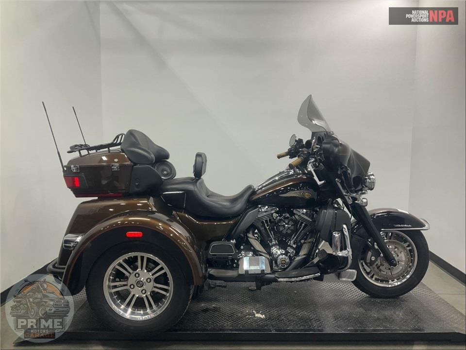 2013 Harley-Davidson FLHTCUTG TGLIDE UL CL ANN — фото 1