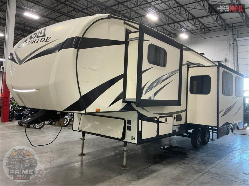2018 Starcraft M-296BHS - TELLURIDE FIFTH WHEEL SERIES — фото 2
