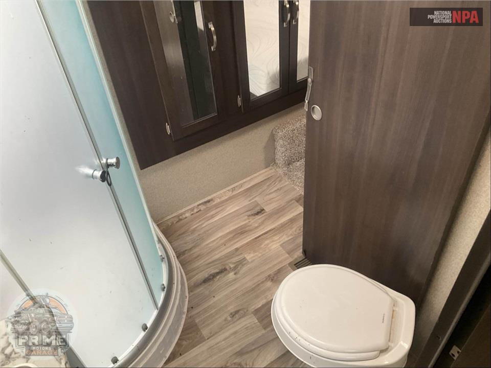 2020 Keystone Rv M-302 FWRK - SPRINGDALE FIFTH WHEEL SERIES — фото 12