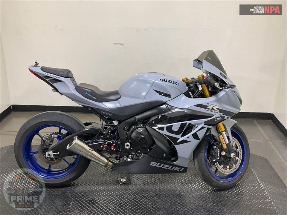2022 Suzuki GSX-R1000R — фото 1