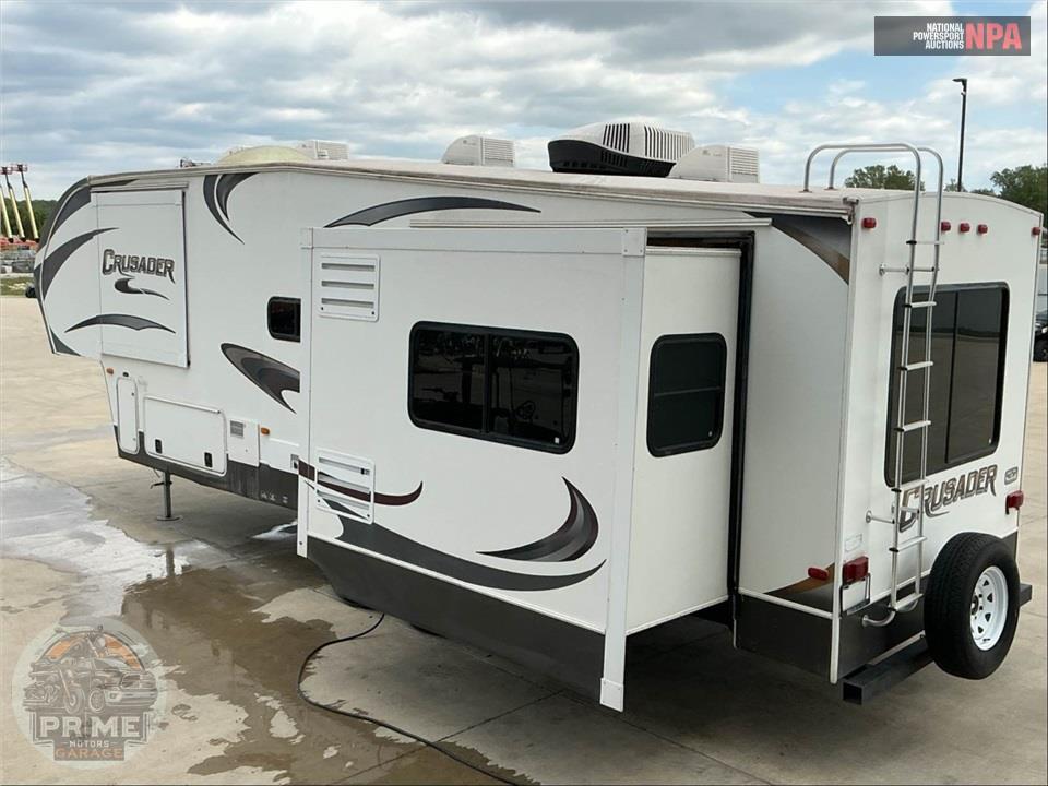 2012 Crusader M-290 RLT - FIFTH WHEEL SERIES — фото 3