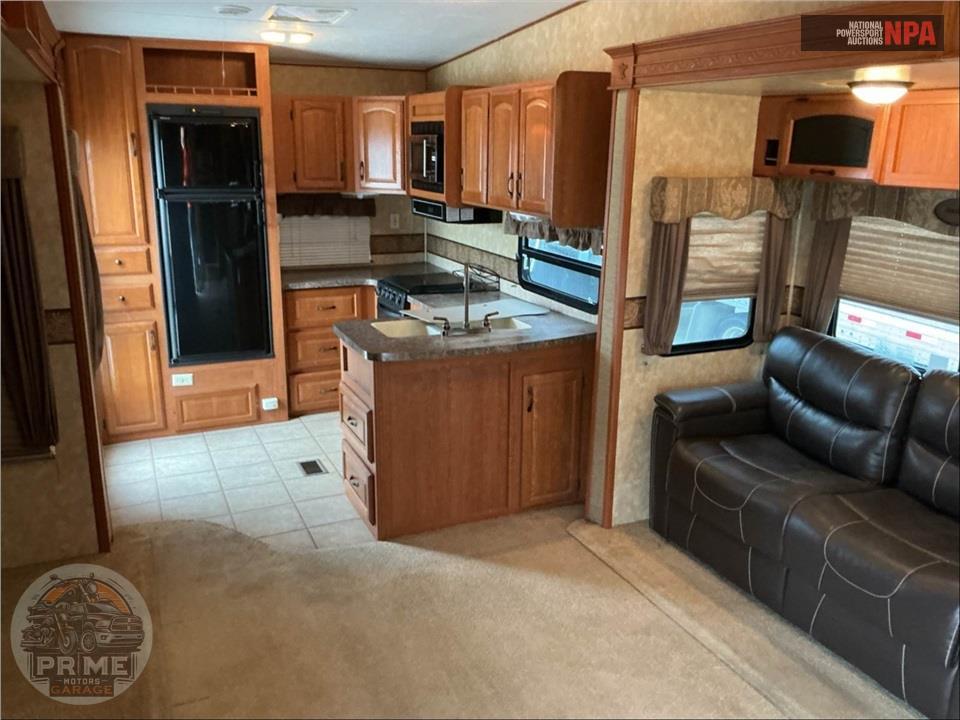 2009 Sandpiper By Forest River M-335RGT - FIFTH WHEEL SERIES — фото 11
