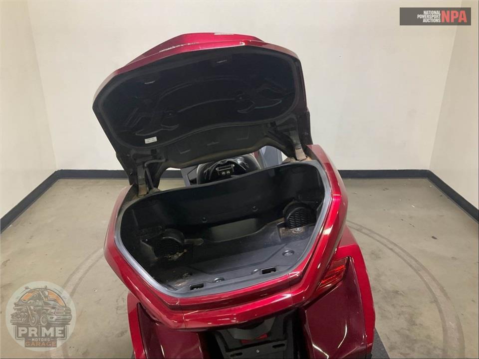 2023 Honda GL1800D GOLDWING TOUR DCT — фото 21