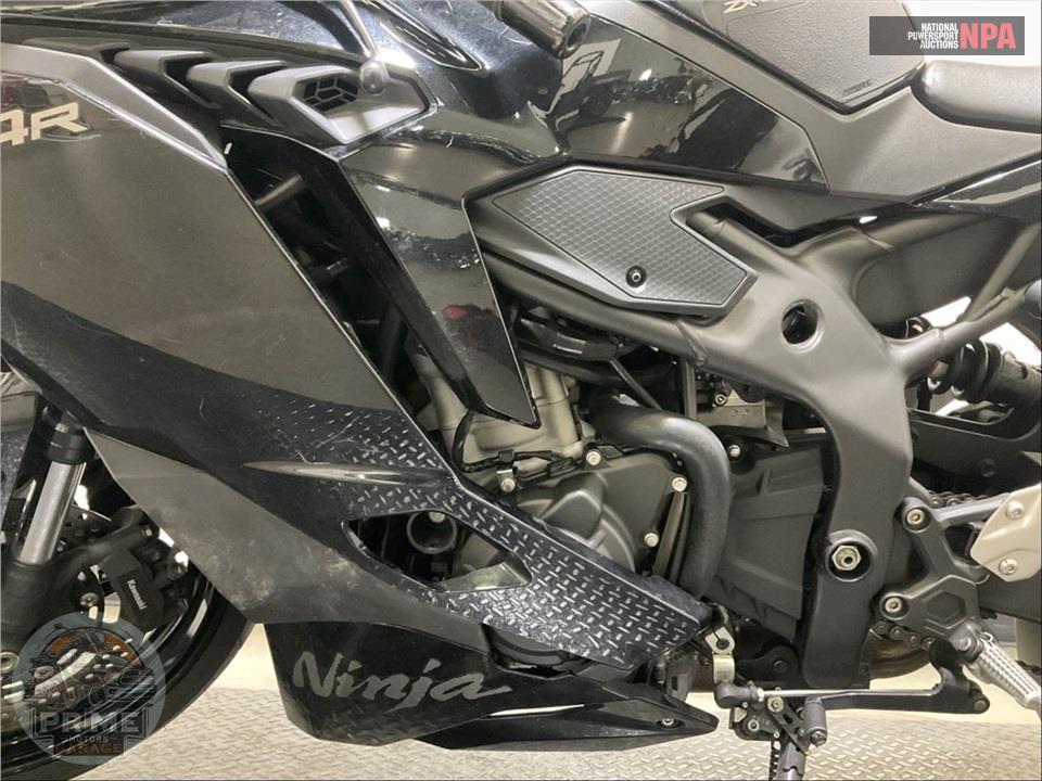 2024 Kawasaki ZX400PRFNL NINJA ZX-4R (ABS) — фото 8