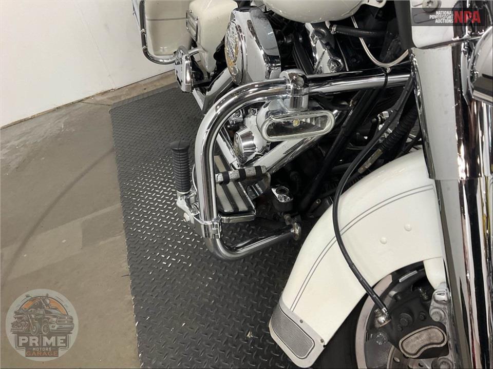 2004 Harley-Davidson FLHTCUI ULTRA CLASSIC ELECTRA GLIDE — фото 16