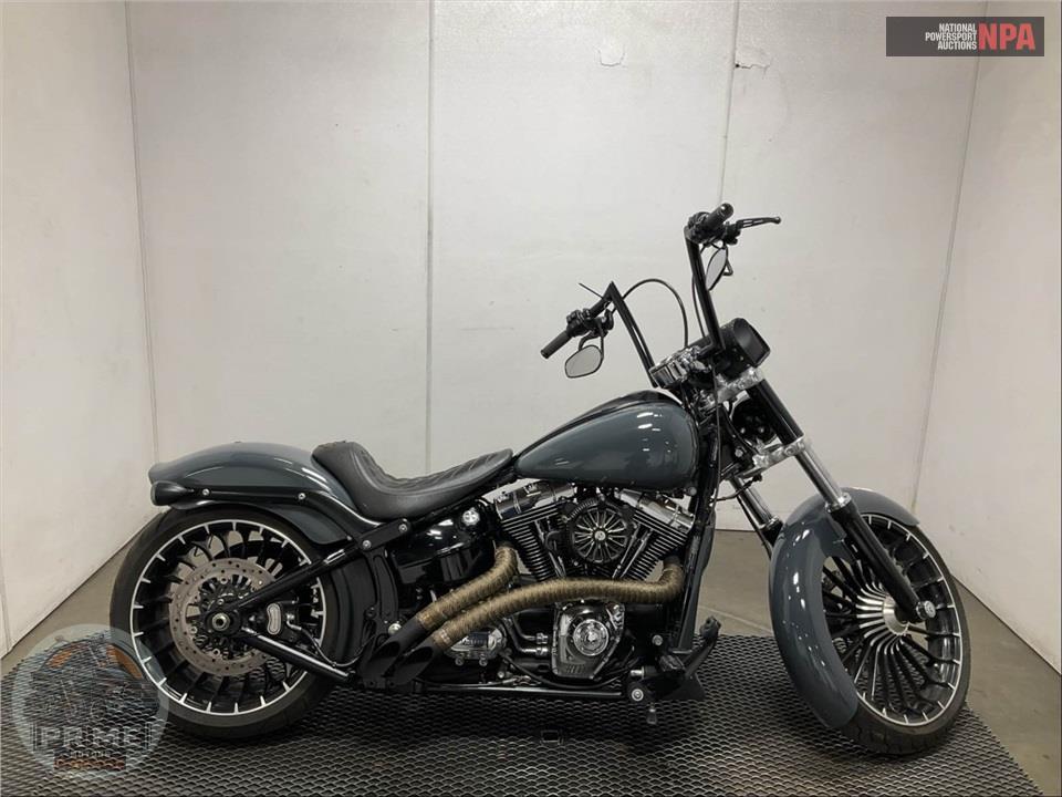 2017 HARLEY-DAVIDSON FXSB BREAKOUT