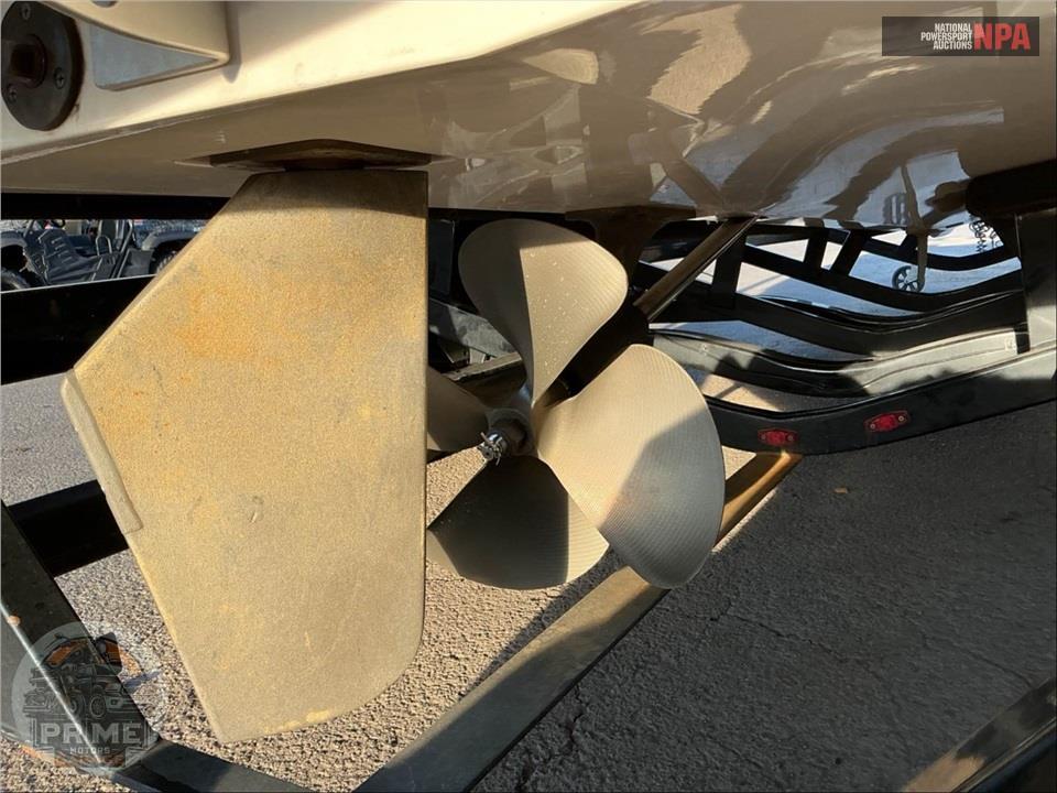 2015 Axis Wake Research A22(*) L=22/E=1 450HP MON IB — фото 11