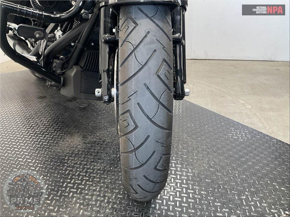 2017 Harley-Davidson FLHRXS ROAD KING SPECIAL — фото 24