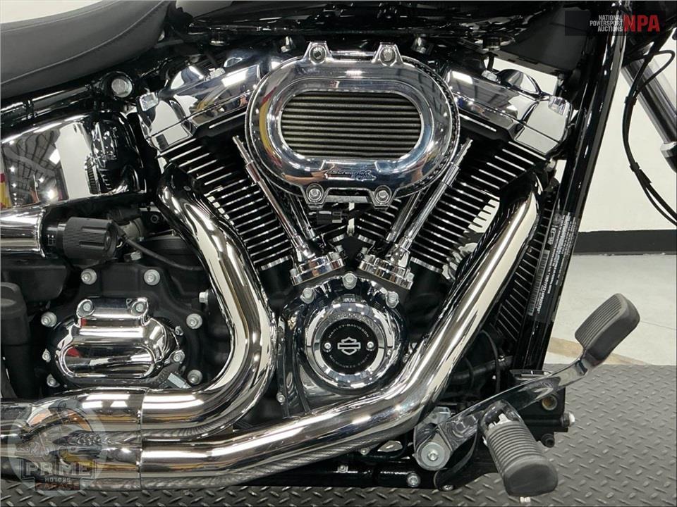 2023 Harley-Davidson FXBR BREAKOUT 117 — фото 6