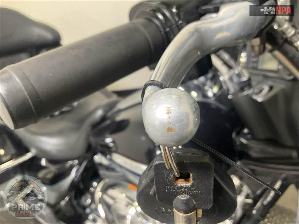 2013 Harley-Davidson FLHTK ELECTRA GLIDE UL LI — фото 44