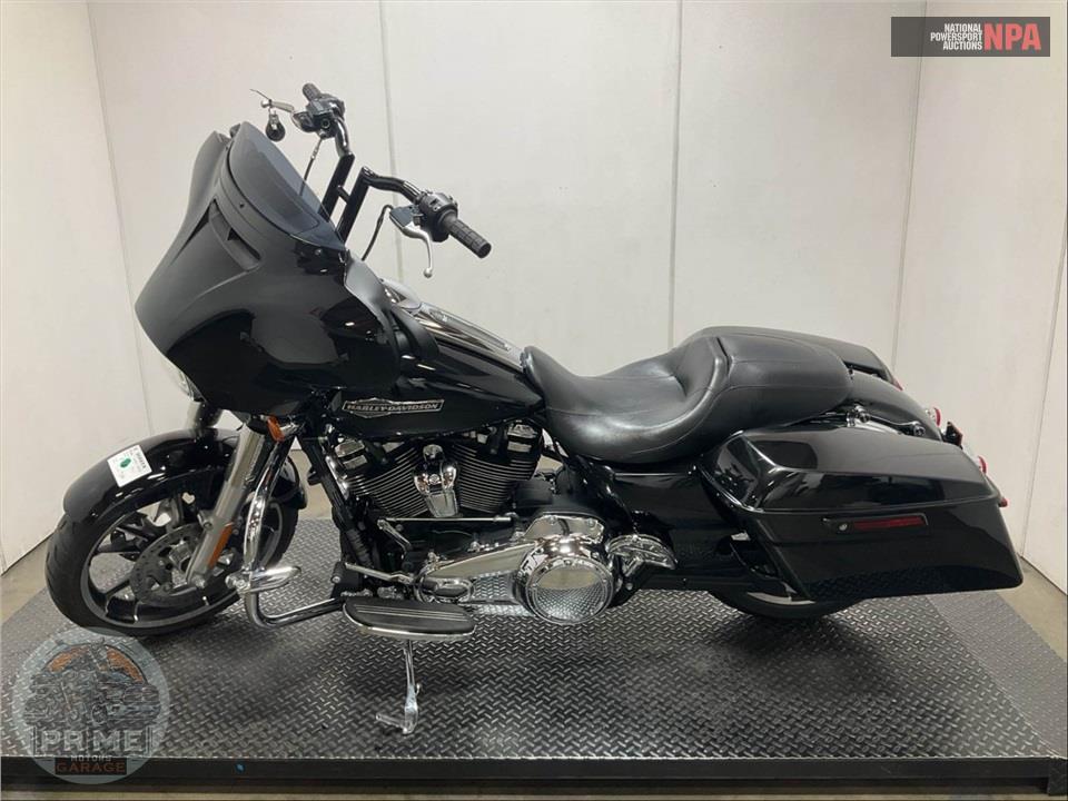 2021 Harley-Davidson FLHX STREET GLIDE — фото 3