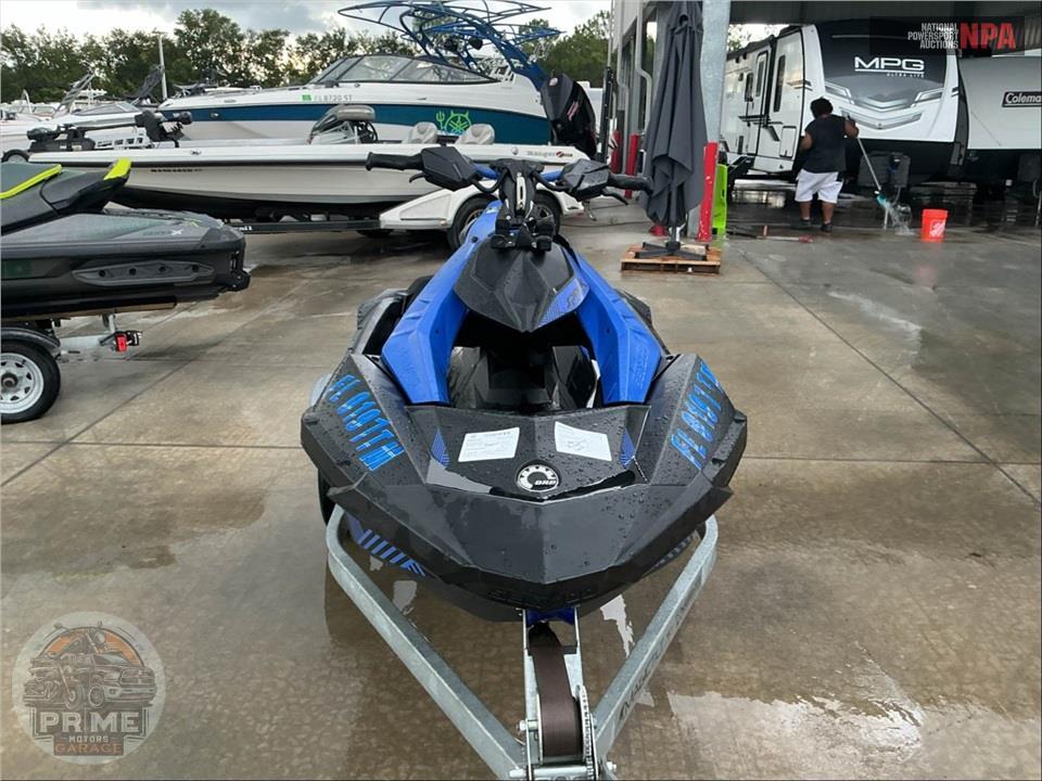 2023 Seadoo/Brp SPARK 3UP TRIXX — фото 2