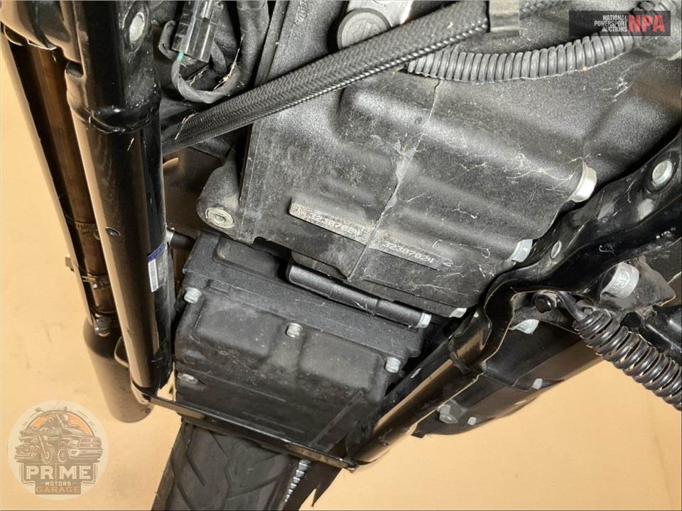 2022 Harley-Davidson FXLRS LOW RIDER S — фото 13