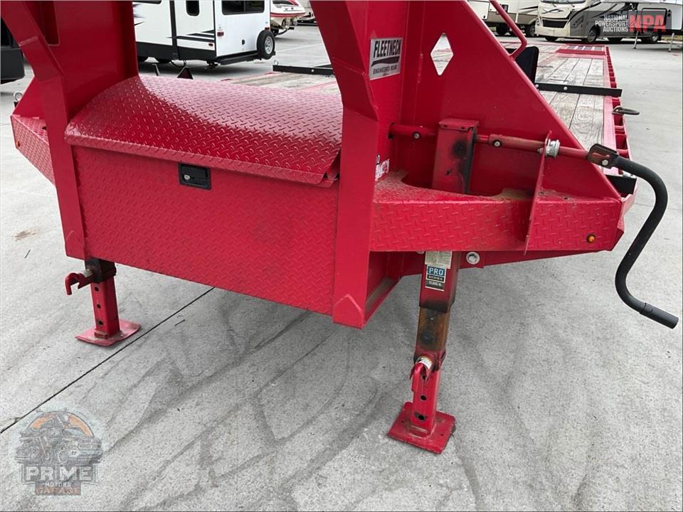 2022 Diamond C Trailers FMAX210 — фото 16