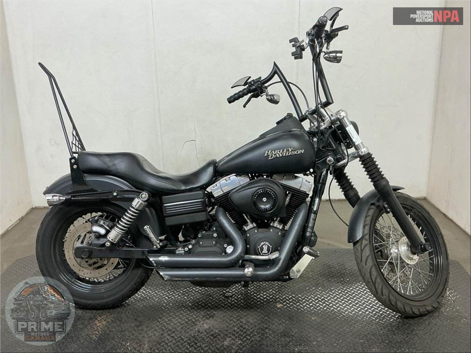 2010 Harley-Davidson FXDB DYNA STREET BOB — фото 1