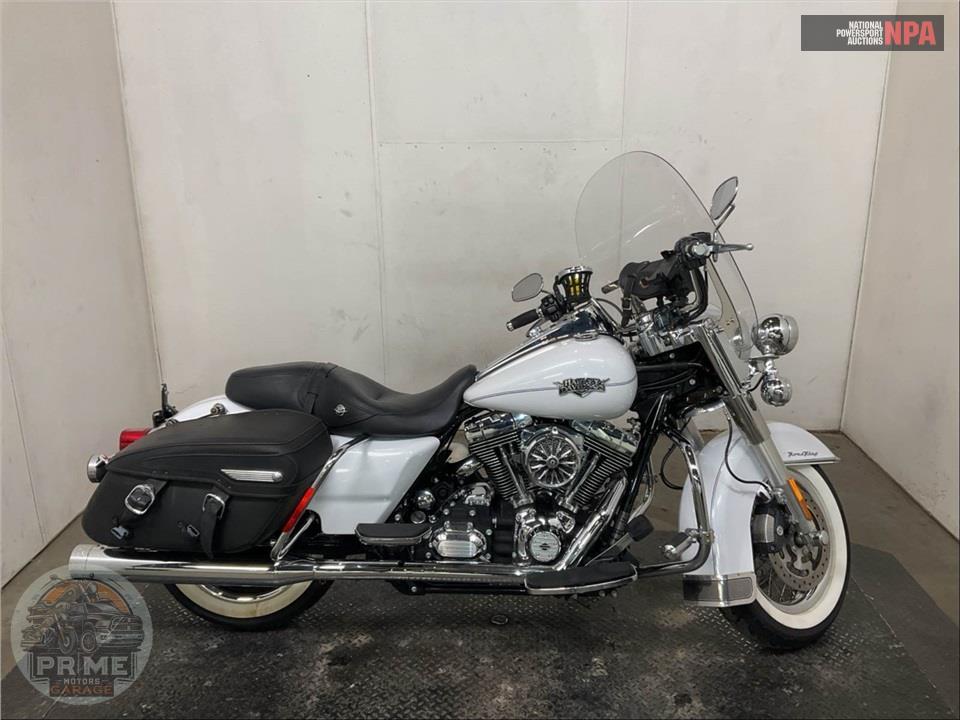 2012 Harley-Davidson FLHRC ROAD KING CLSC — фото 1
