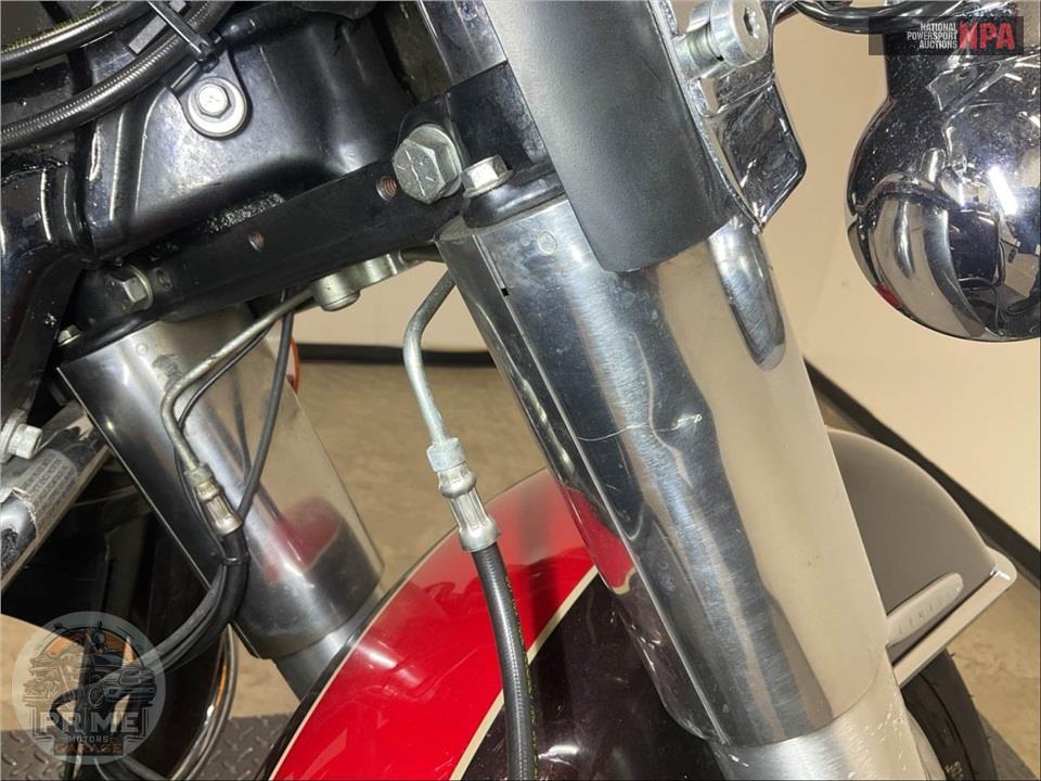 2011 Harley-Davidson FLHTK ELECTRA GLIDE UL LI — фото 32