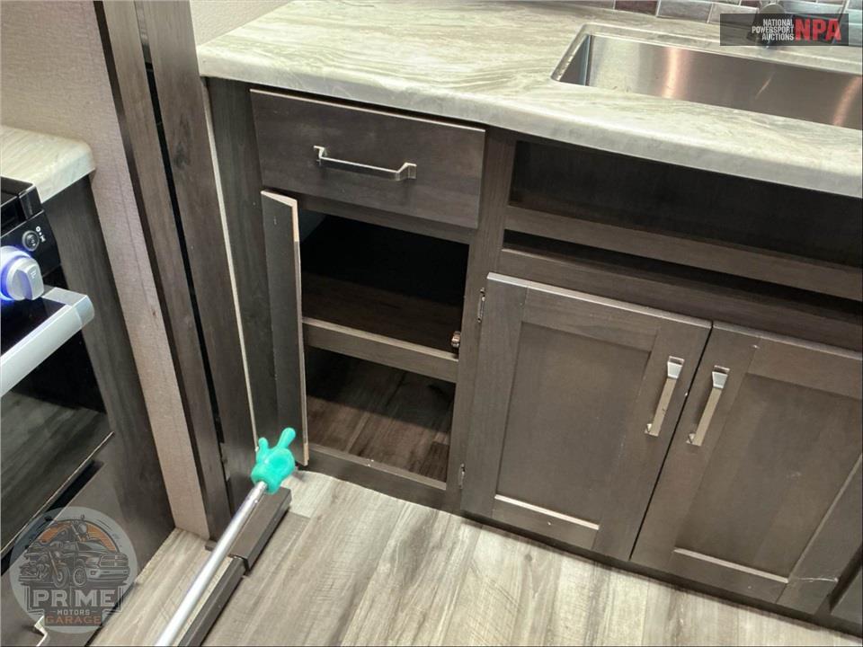 2023 Grand Design Recreational Vehicles M-297QB - TRANSCEND XPLOR SERIES — фото 15
