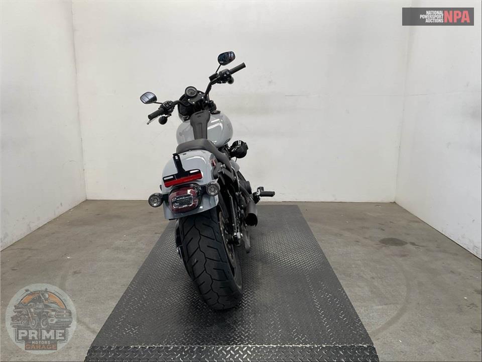 2025 Harley-Davidson FXLRS LOW RIDER S — фото 4
