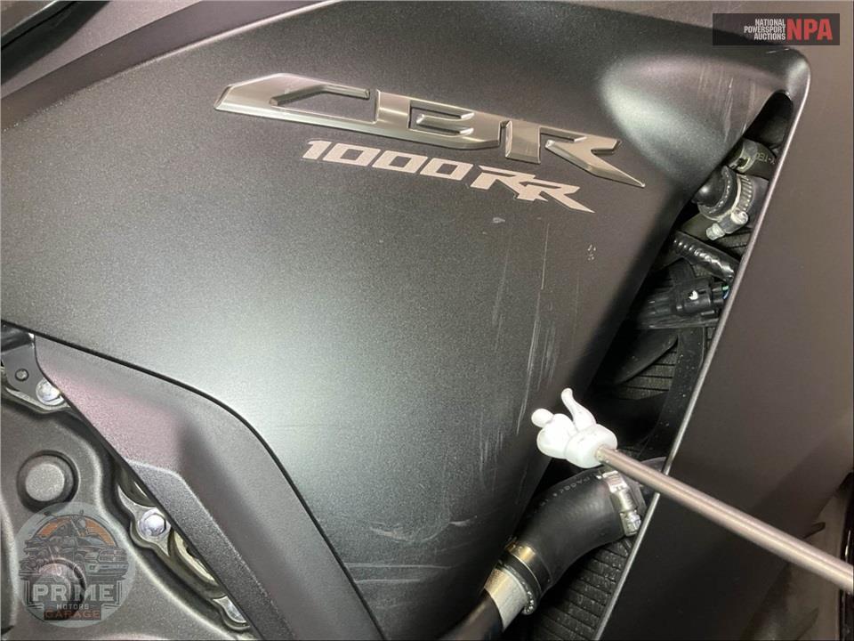 2016 Honda CBR1000RRG — фото 20