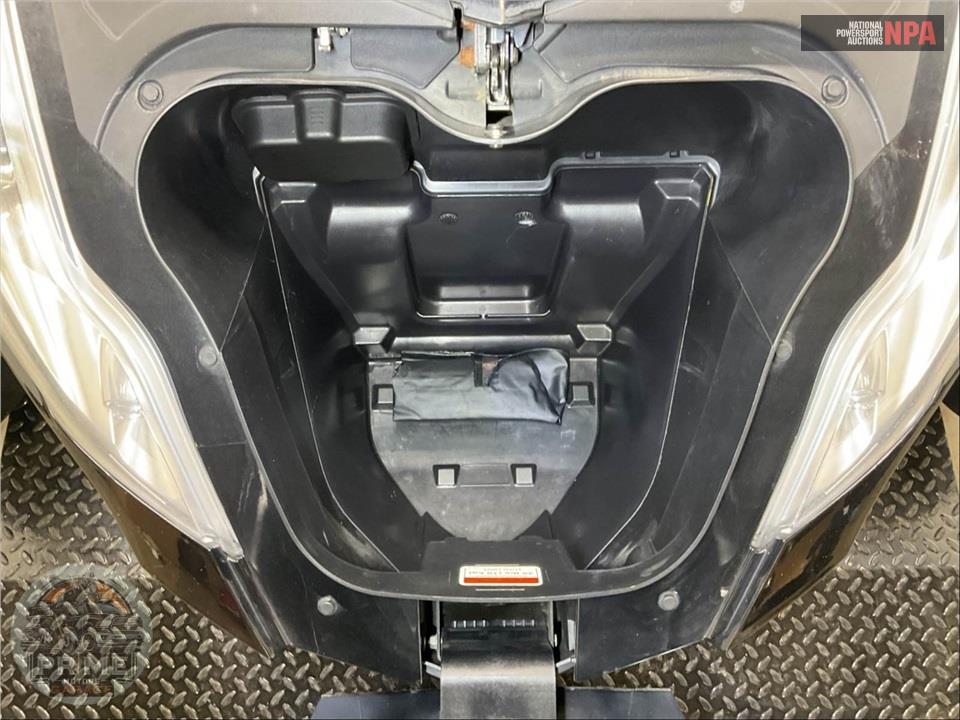 2010 Can-Am SPYDER RT-S SE5 — фото 14
