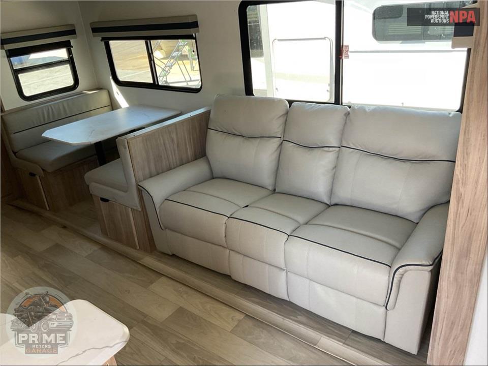 2024 Access By Winnebago M-30BH — фото 10