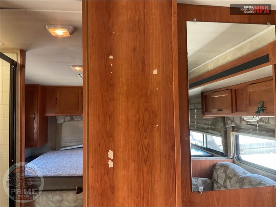 2011 Coachmen By Forest River M-31 FK FORD E45 - FREELANDER SERIES — фото 20