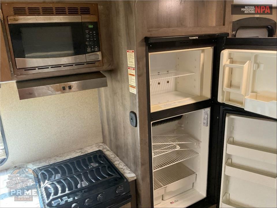 2018 Keystone Rv M-29 FK - SPRINTER CAMPFIRE EDITION SERIES — фото 19