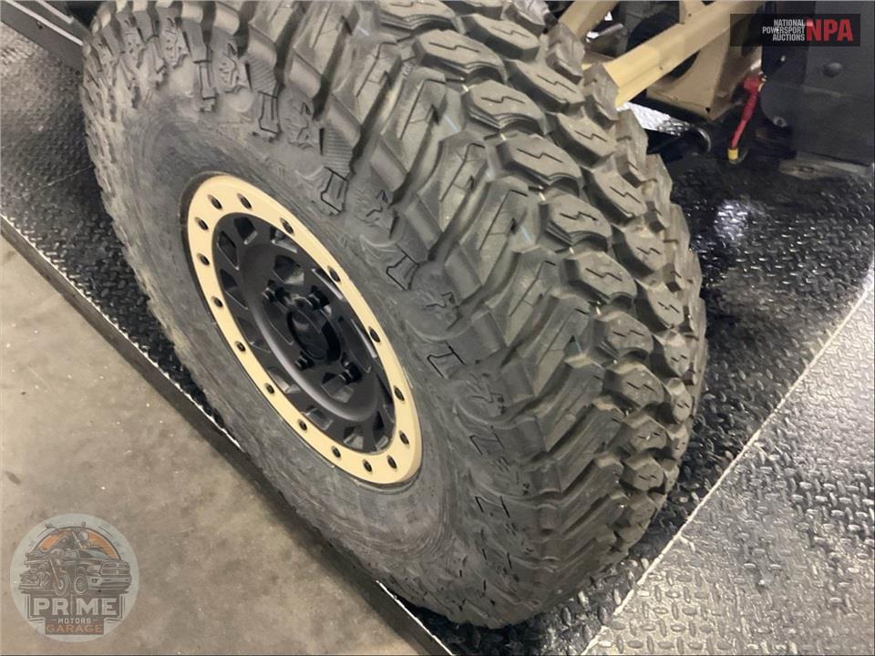 2023 Can-Am MAVERICK X3 X RC  TURBO RR 72 — фото 19